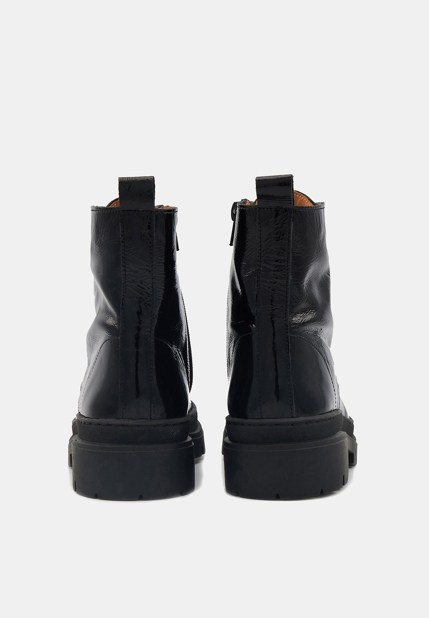 Camille-Black Shiny Leather