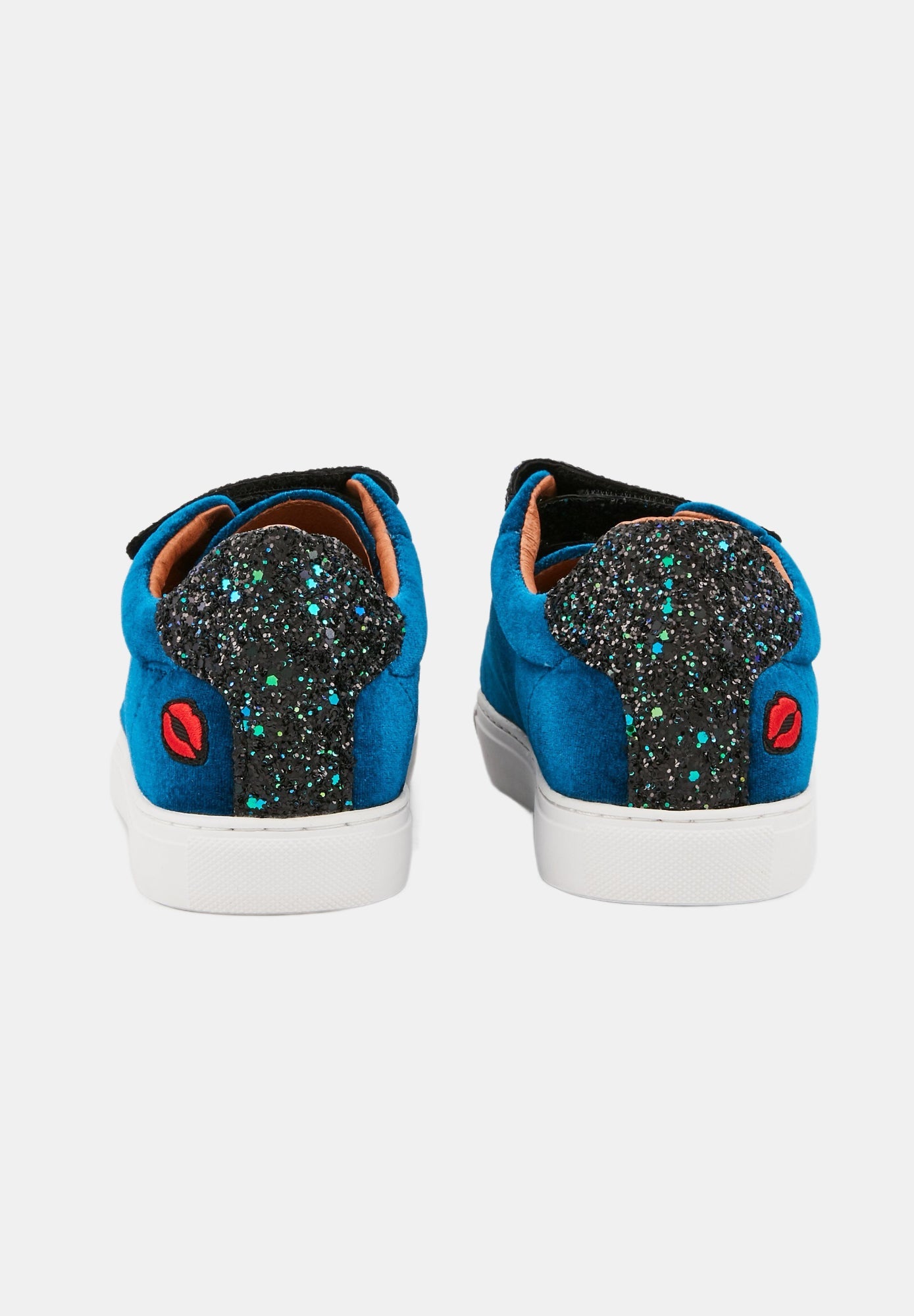 Edith Velvet-Glitter Duck Blue