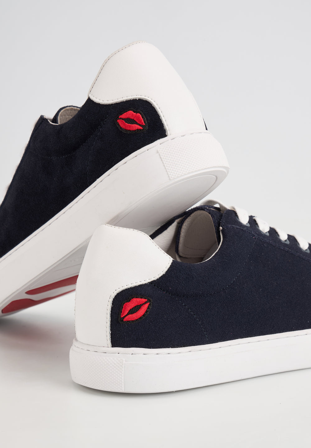 Sneakers femme en cuir — Simone — Bleu Navy Suede