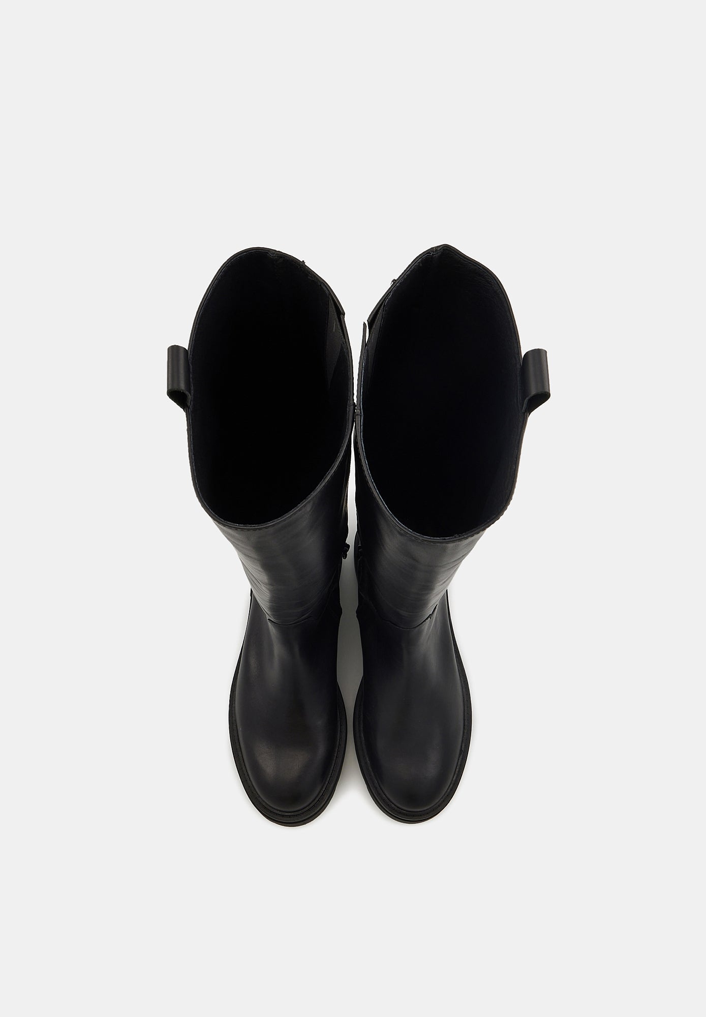 Auriane-Black Leather