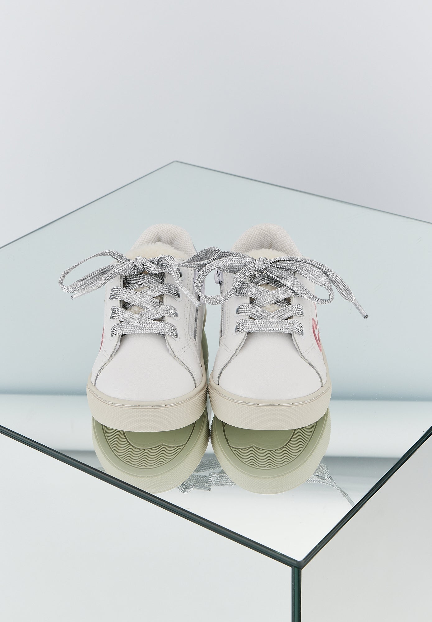 Mini Simone-Kisses Cuddle