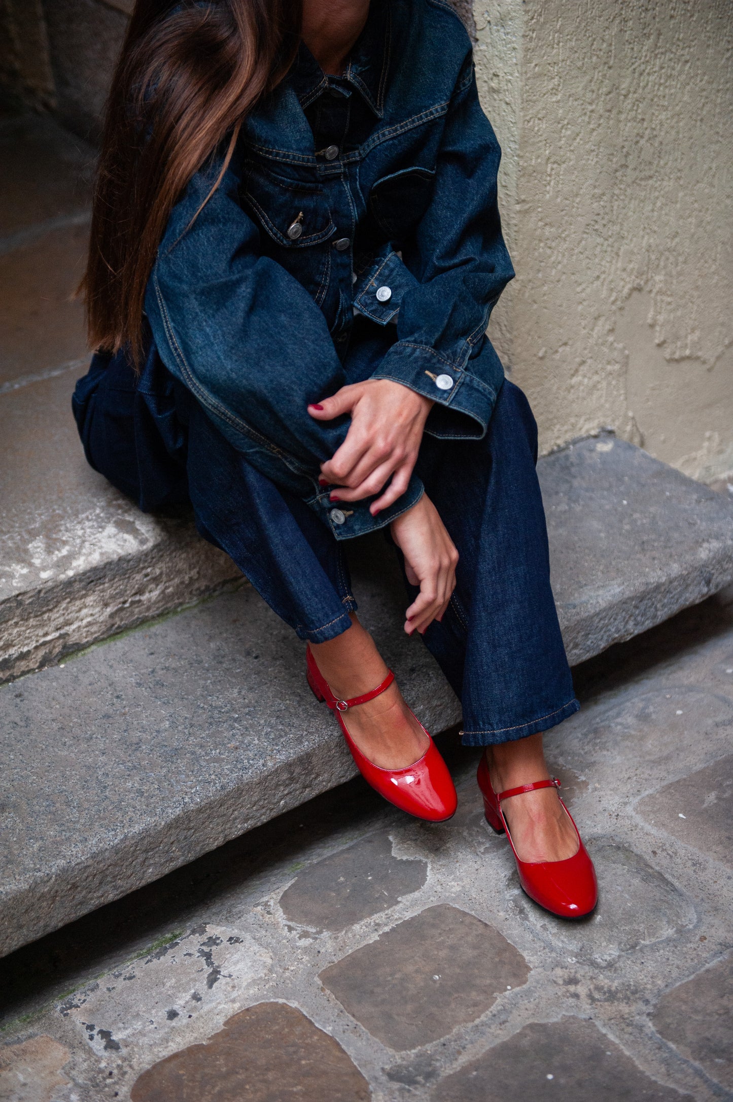 Babies à brides - Cuir brillant rouge - Alba